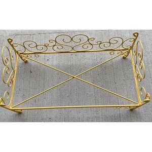 DOLL BED DAYBED SCROLLED HEARTS YELLOW METAL AMERICAN GIRL-STYLE VTG 21x10.5"x8"